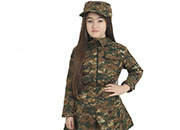 Աղջիկ զինվորի հագուստ